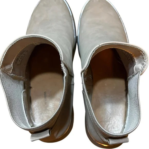 Women's Call It Spring MAXXYNE Beige Silver Platform Chelsea Boots US 9 - Picture 8 of 11